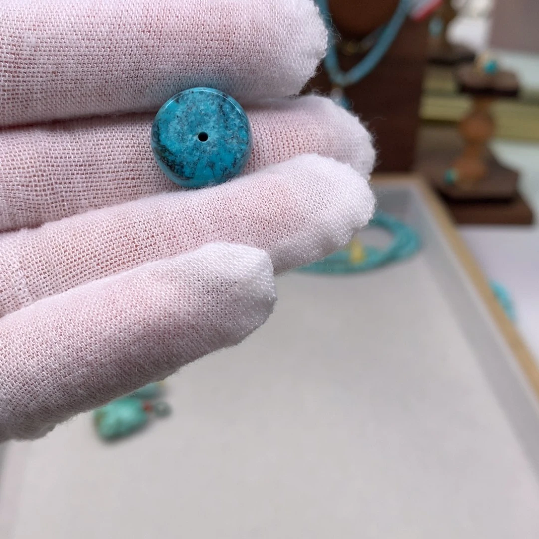 绿松石配饰未镶嵌