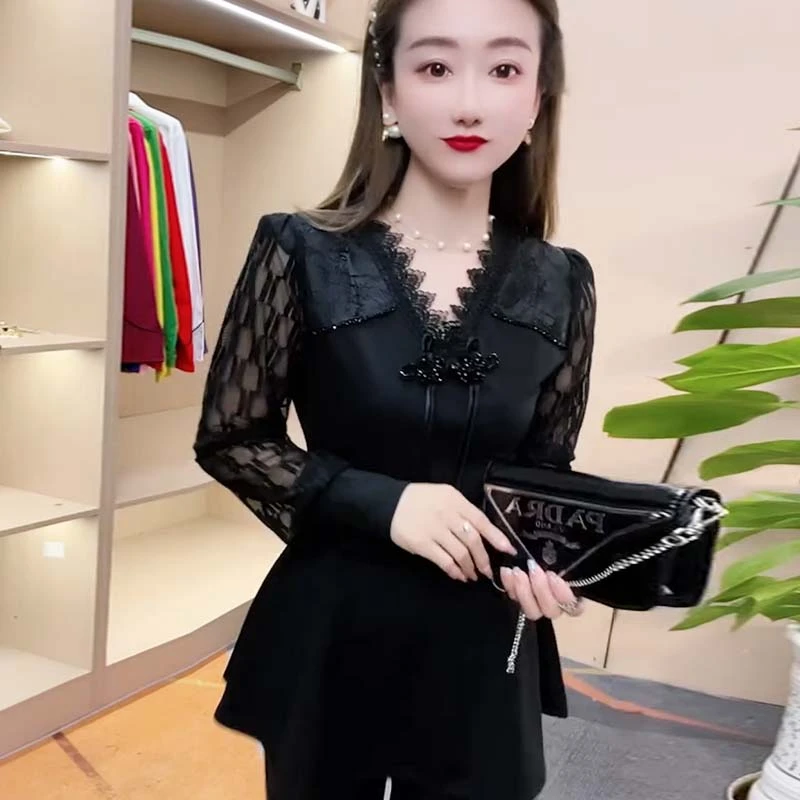 春夏季新款中国风时尚蕾丝衫显瘦遮肚小衫气质长袖洋气减龄上衣女