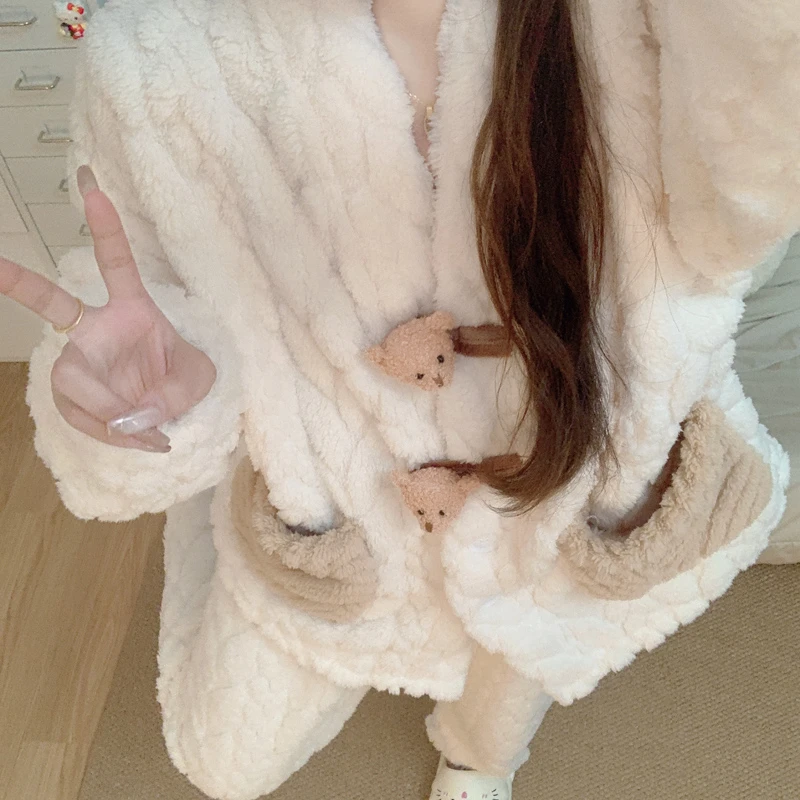 【加绒加厚】珊瑚绒睡衣女秋冬季新款卡通小熊法兰绒保暖家居服套装