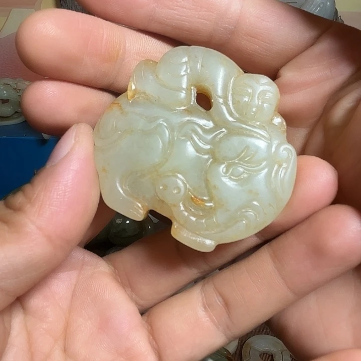 和田玉未镶嵌挂件