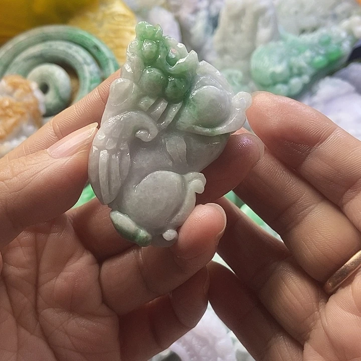 定制翡翠未镶嵌天然翡翠