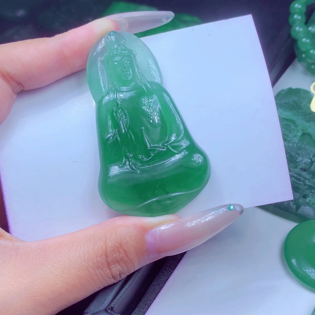 曾***上定制翡翠未镶嵌天然缅甸翡翠A货毛货挂件