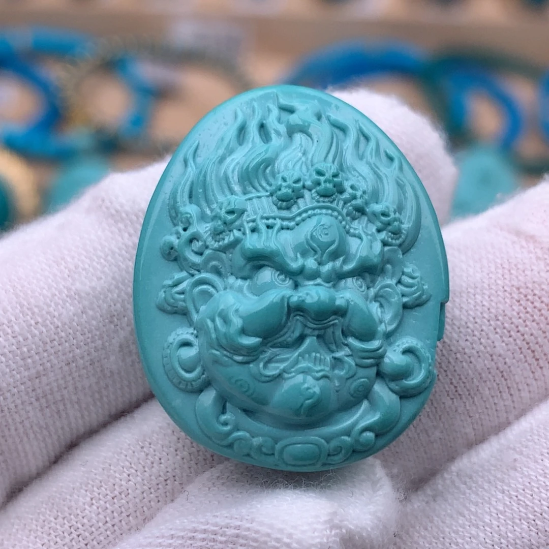 绿松石未镶嵌珠宝奇石