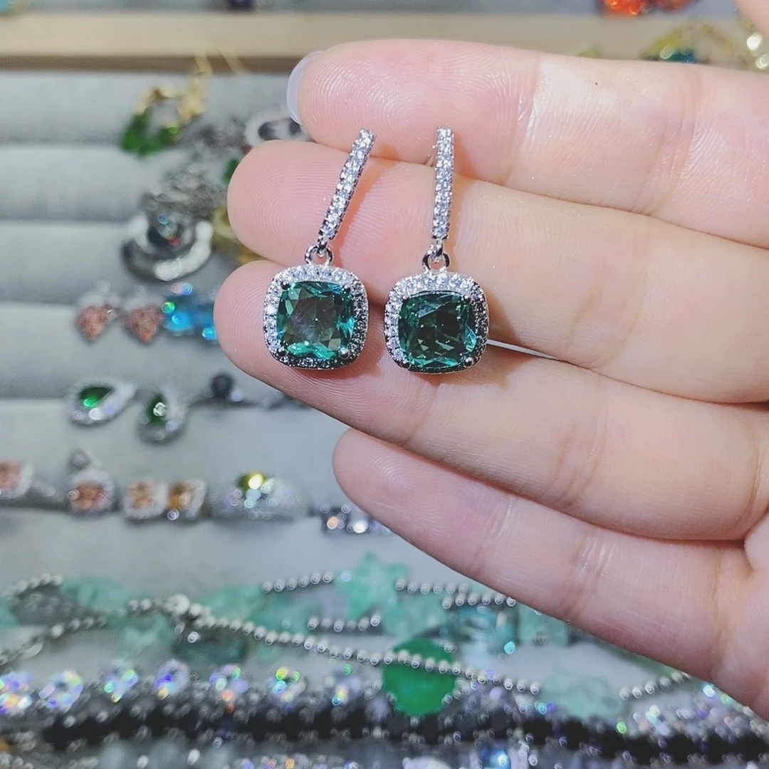 【闪购商品】银S925镶嵌耳饰托帕石