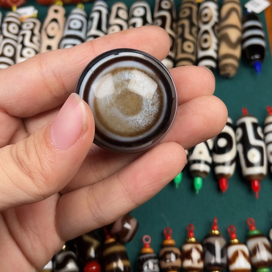 玛瑙/玉髓裸珠板眼