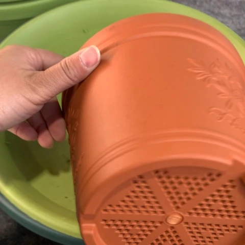 树脂强*3个小号红色无托