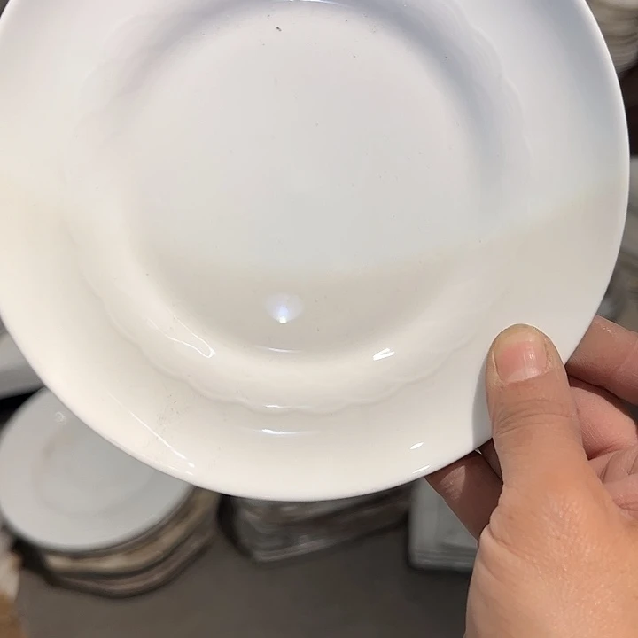 沙***沙国营尾货骨瓷盘一个