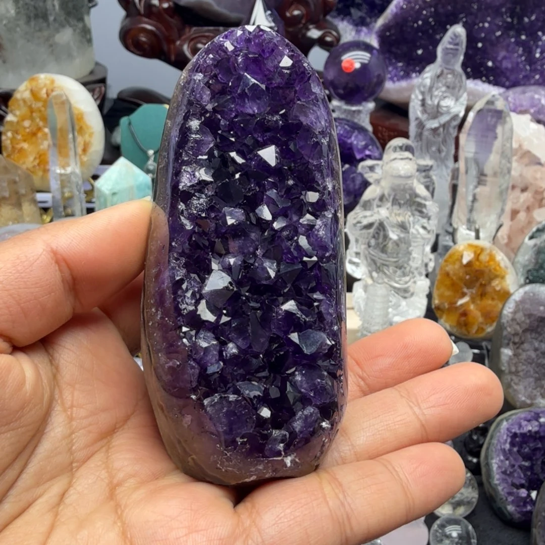 未镶嵌紫晶摆件乌拉圭