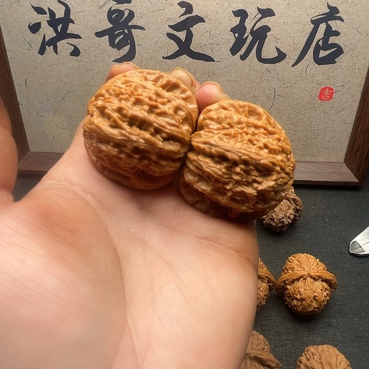 吊坠文玩核桃白狮子40尺寸