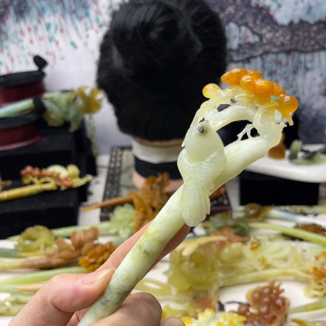 【闪购商品】蛇纹石玉发饰合金凤****O