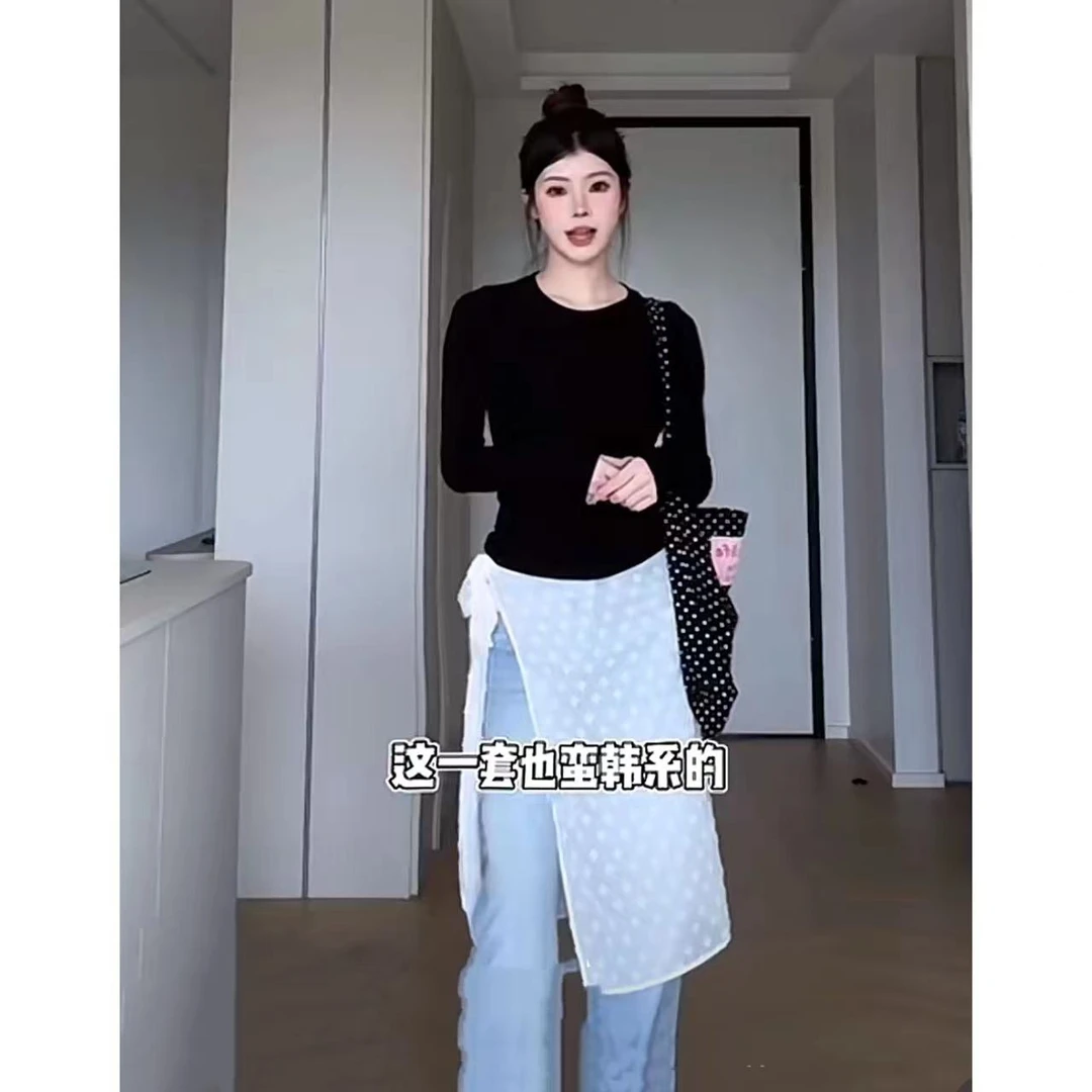 徐秋阳   蕾丝屁帘    百搭时尚休闲春季搭配蕾丝屁帘