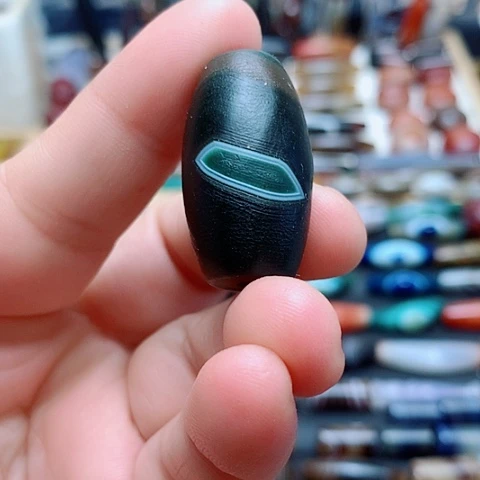 玛瑙/玉髓合金颈饰