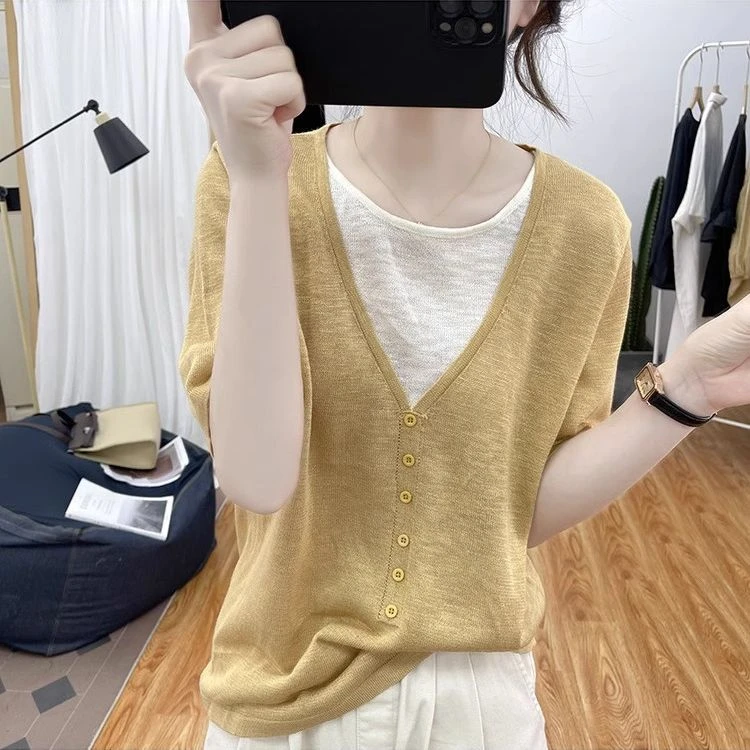 夏季冰丝V领假两件短袖针织衫女2025韩系宽松T恤减龄上衣空调衫