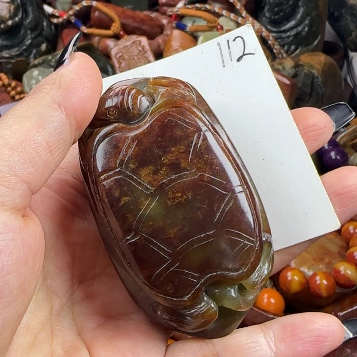 透闪石质玉未镶嵌珠宝奇石