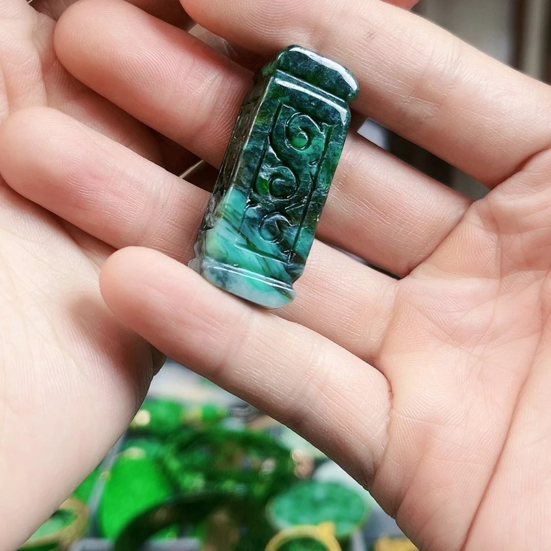 翡翠颈饰未镶嵌吊坠多样性发货