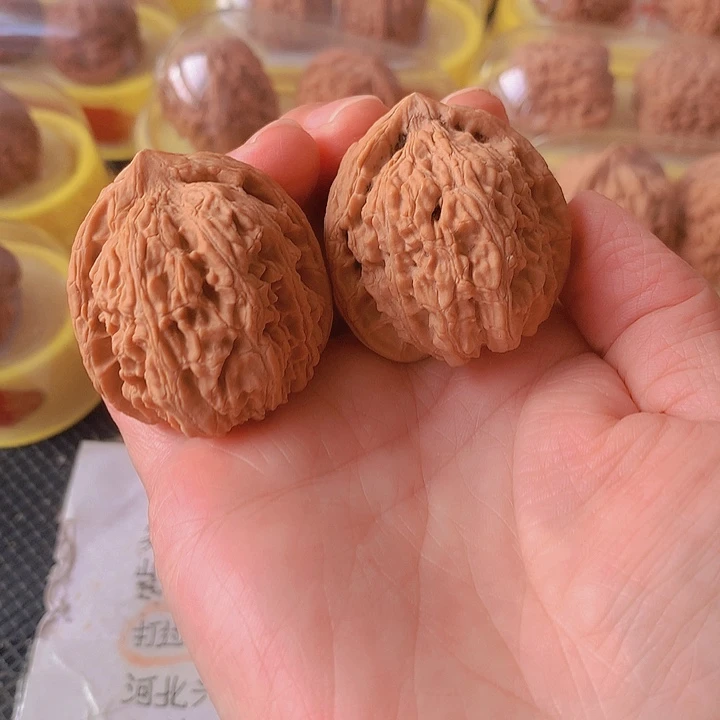 吊坠文玩核桃3.88尺大密文