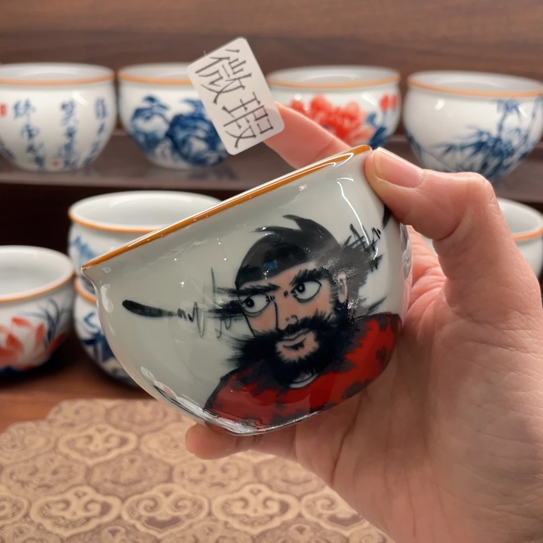釉下彩纯手绘有瑕