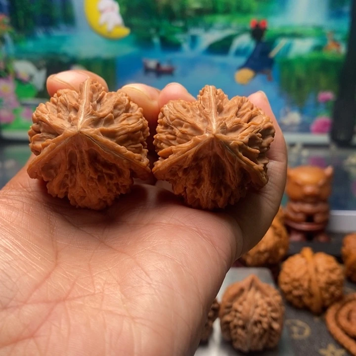 阿****把件文玩核桃文山