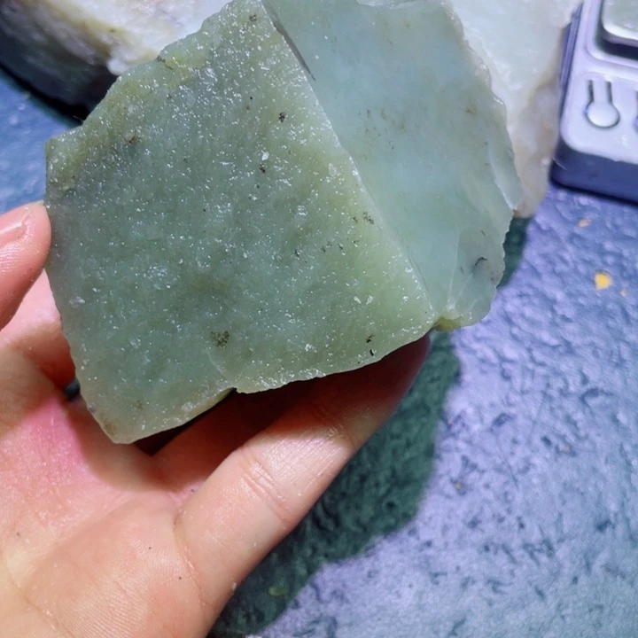 和田玉未镶嵌珠宝半成品