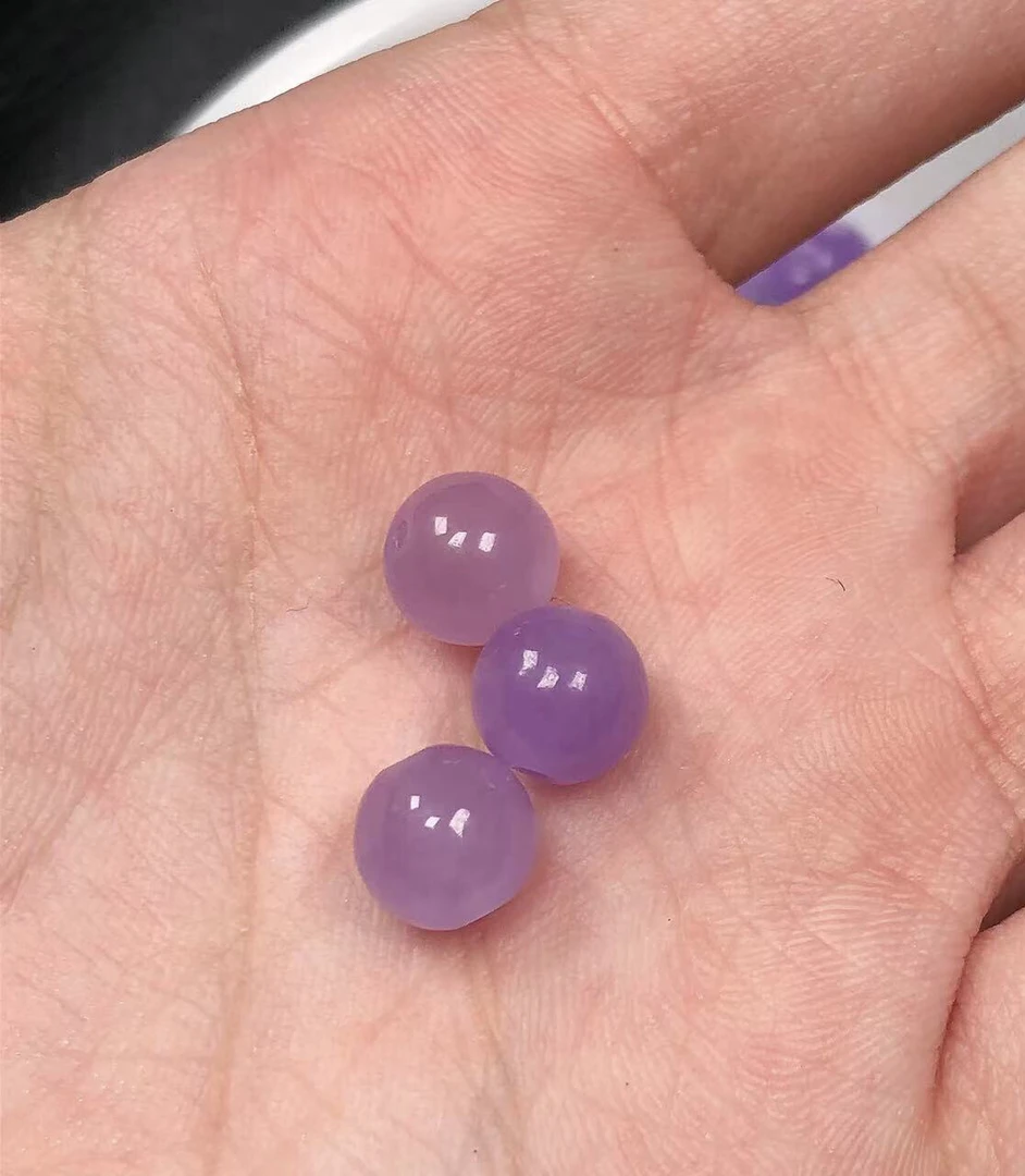 翡翠美人项链：紫翡卡7十单珠一颗：多样性发货气质可爱彩色紫色