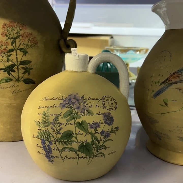 陶瓷复古单耳花瓶