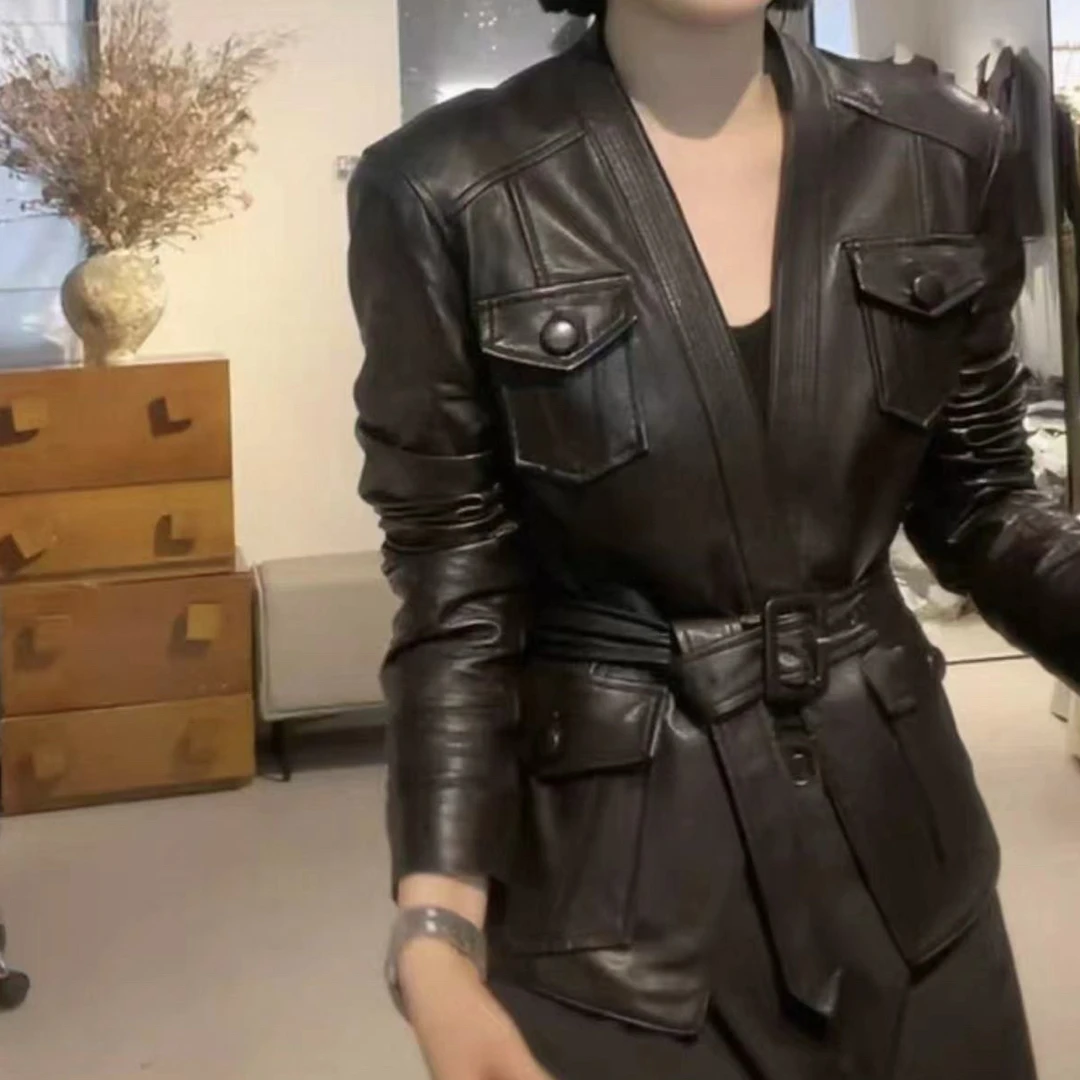 秋季千金风修身皮衣百搭洋气