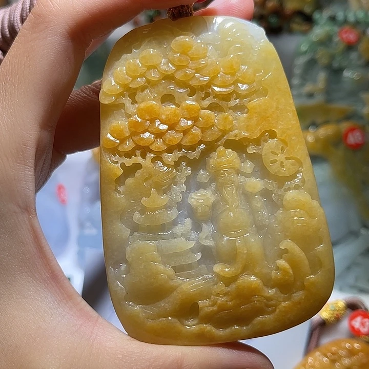 吊坠(不含链)未镶嵌翡翠