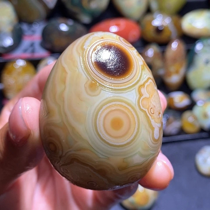 玛瑙/玉髓玛瑙吊坠未镶嵌