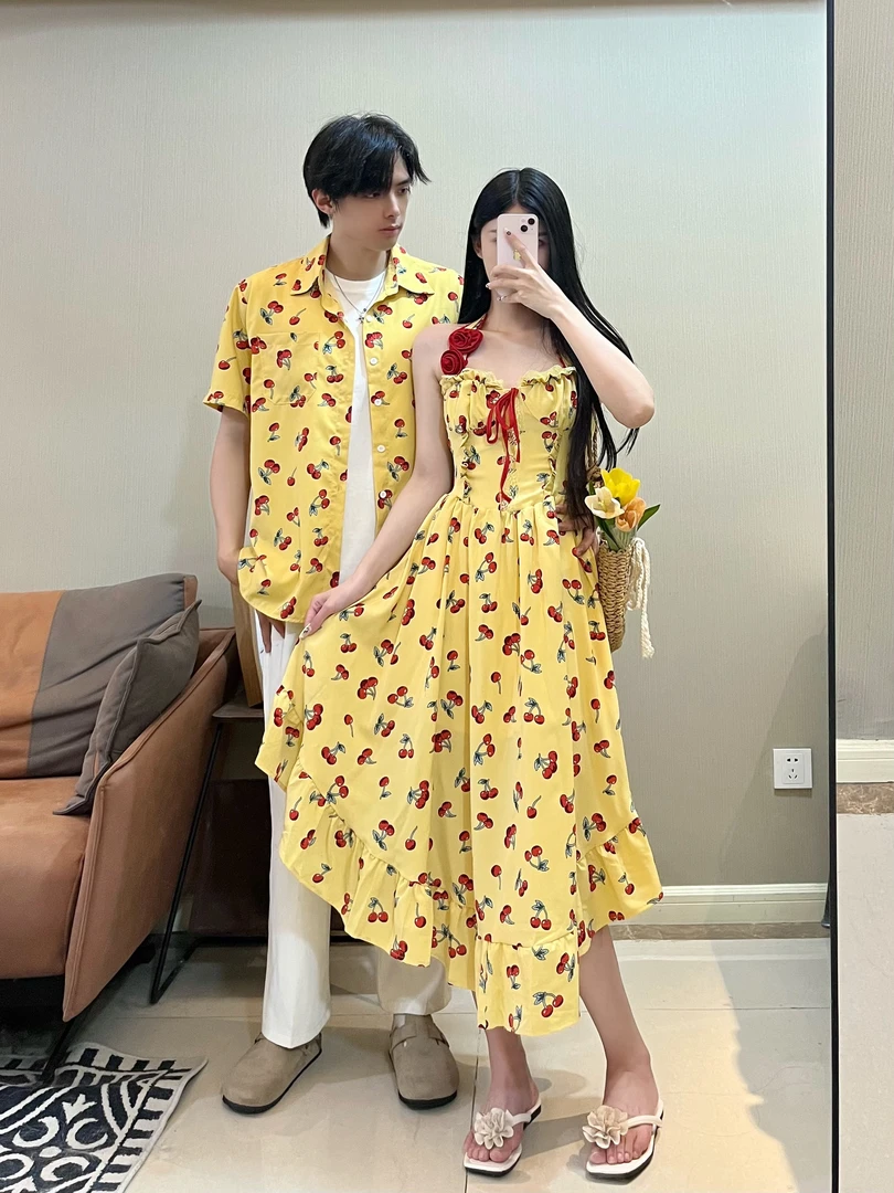 情侣装夏季小众设计少女风复古吊带收腰碎花女连衣裙男衬衫潮