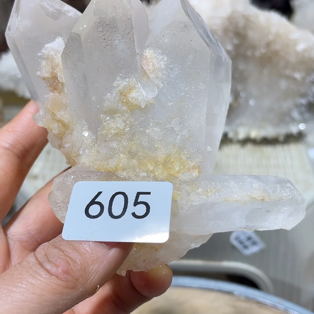 水晶摆件…..未镶嵌零*