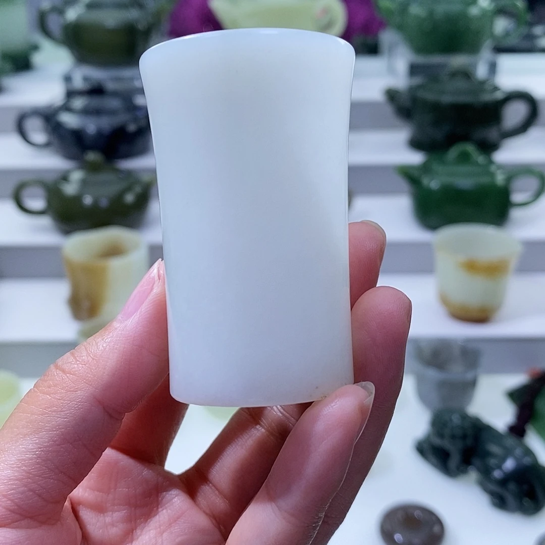 越***叔和田玉未镶嵌挂件杯子