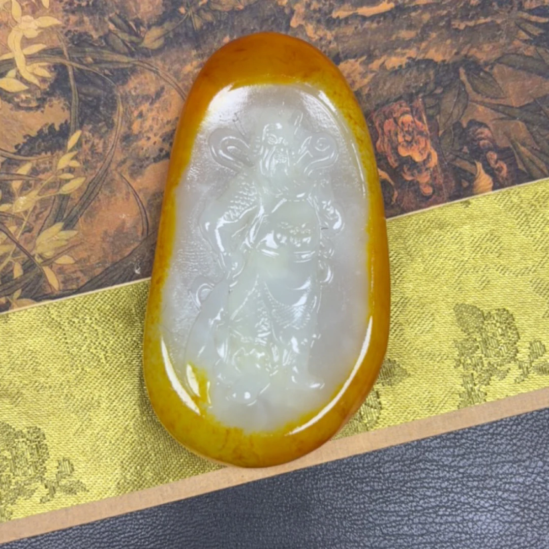 新疆和田玉，83克，关公像