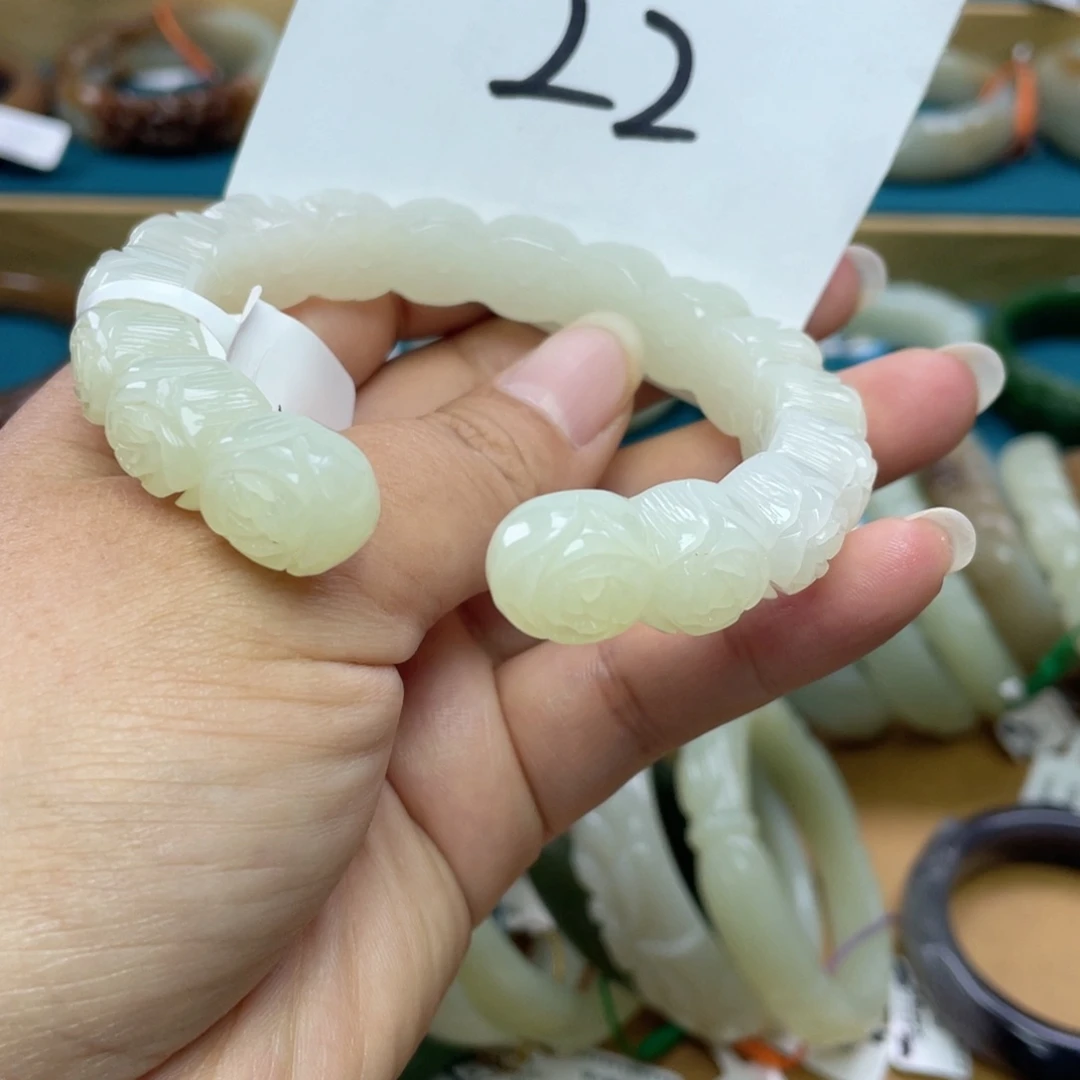 未镶嵌手镯和田玉圈口59