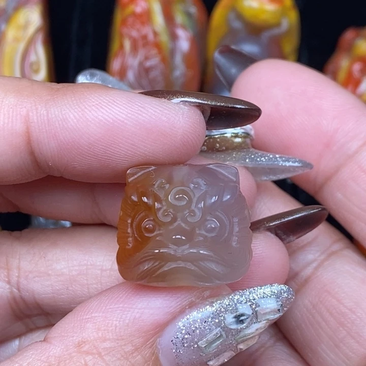 玛瑙/玉髓未镶嵌颈饰
