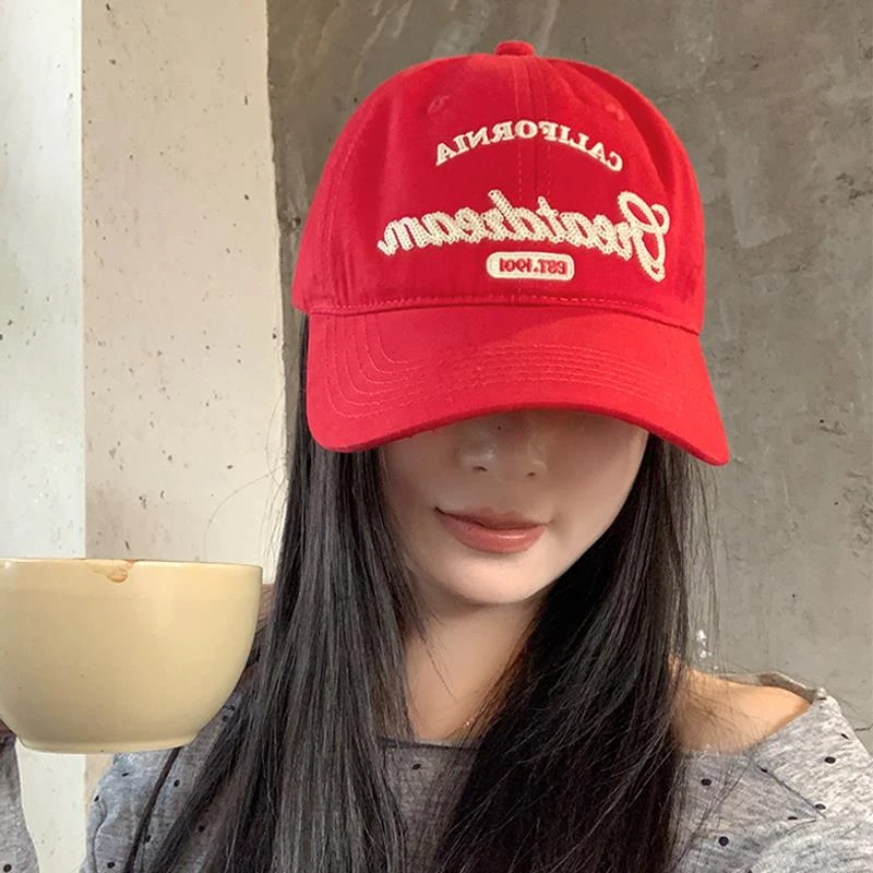 美式红色字母棒球帽女深顶大帽檐大头围显脸小韩系百搭鸭舌帽子
