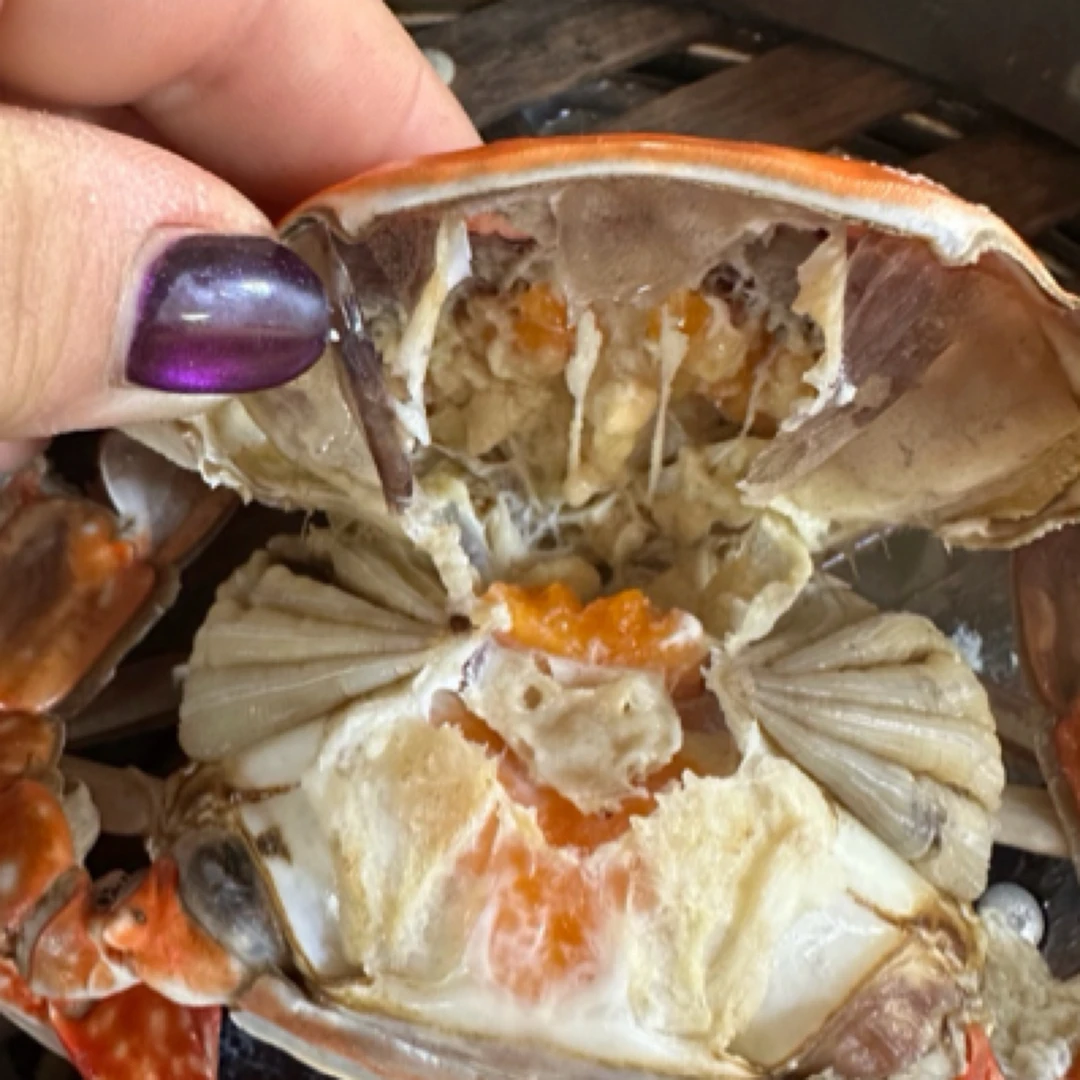 单冻的大螃蟹 满籽