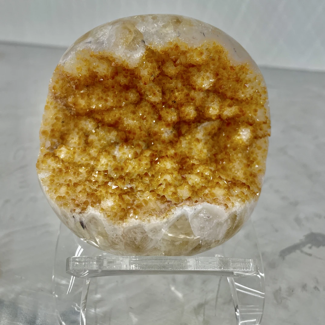 天然的黄水晶开口笑
