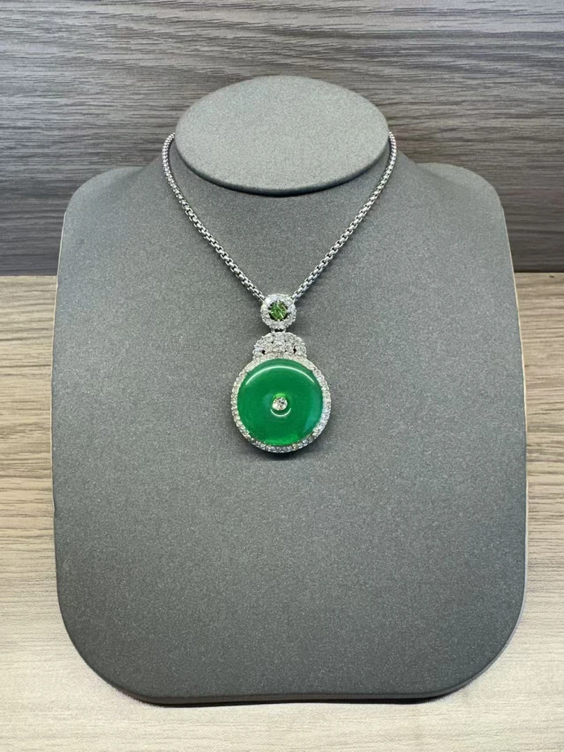 高端镶嵌圆平安扣吊坠