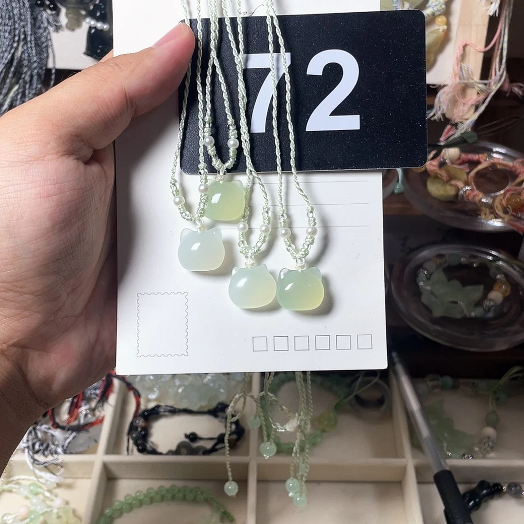 蛇纹石玉合金颈饰