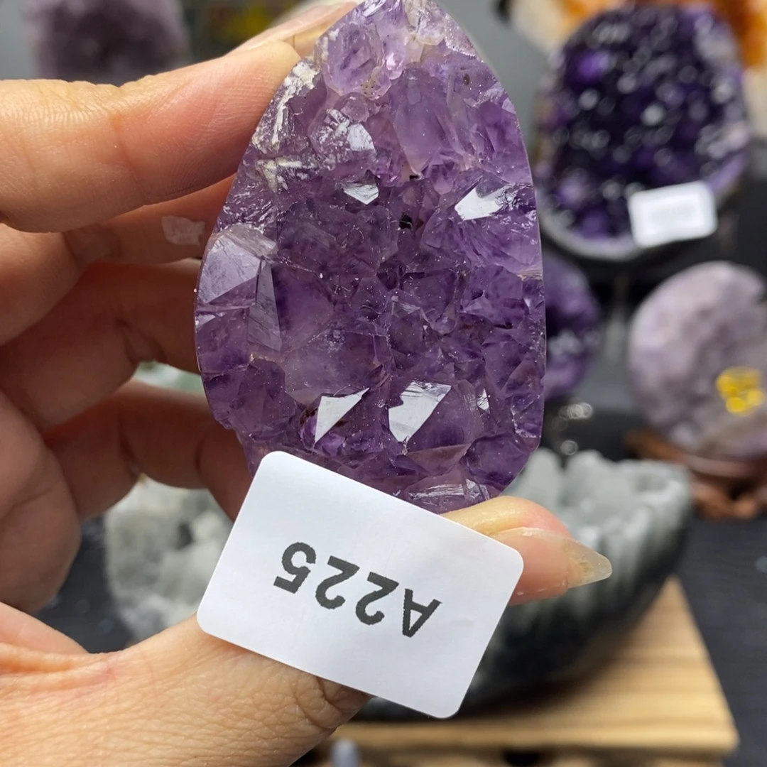 大型摆件（非配饰）未镶嵌水晶
