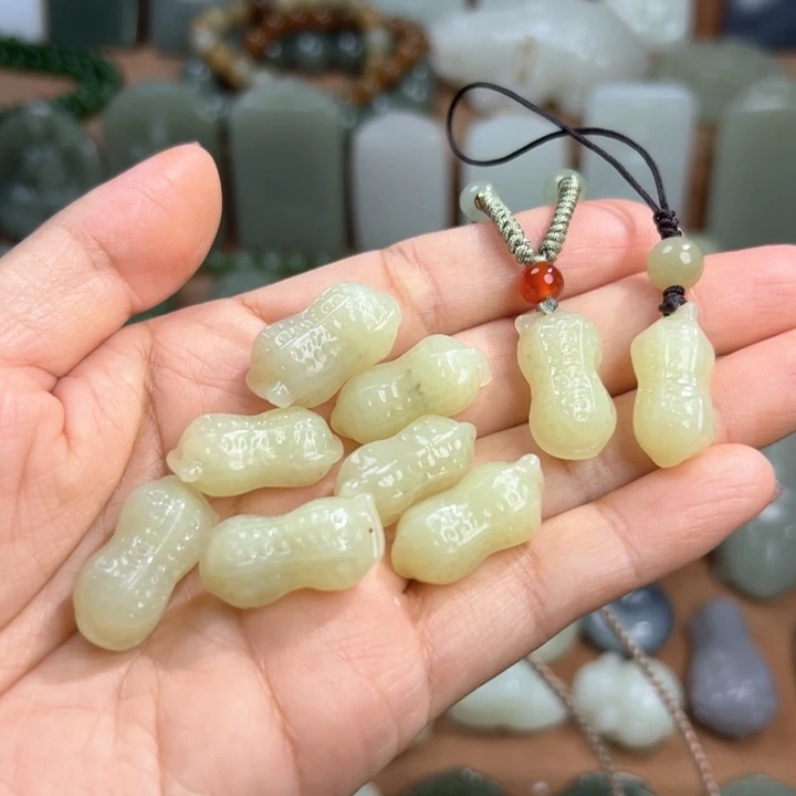 未镶嵌和田玉挂件多样性发货拍一发一