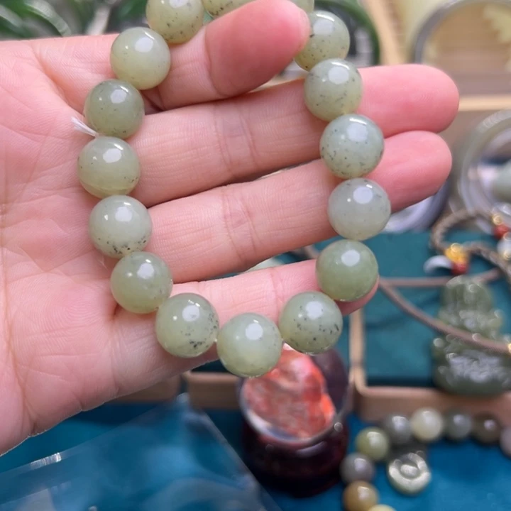 和田玉手链未镶嵌黄口青花卡12