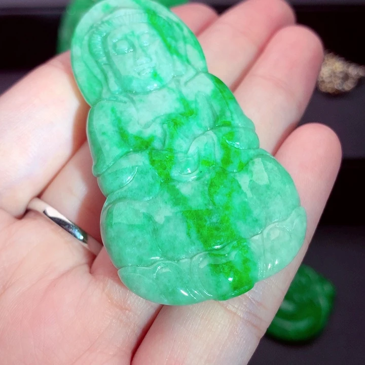 翡翠未镶嵌吊坠(不含链)吊坠