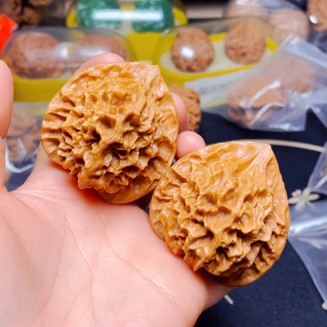 吊坠文玩核桃帝王狮子头