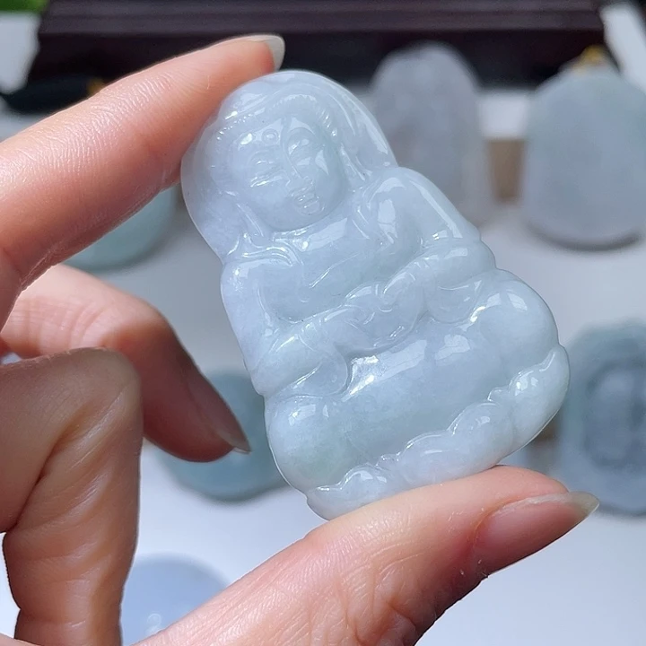 翡翠未镶嵌颈饰翡翠4