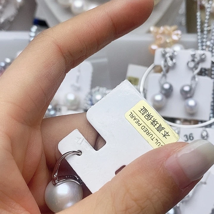 未镶嵌淡水珍珠耳钉