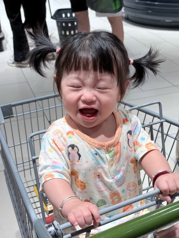 宁宁宝爱的漂亮连体