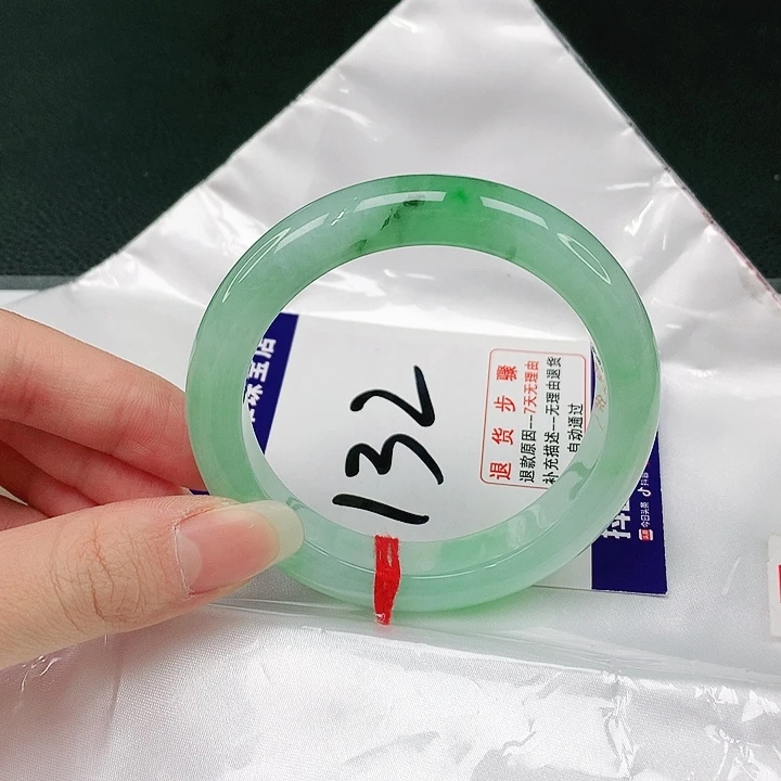 未镶嵌手镯翡翠翡翠手镯