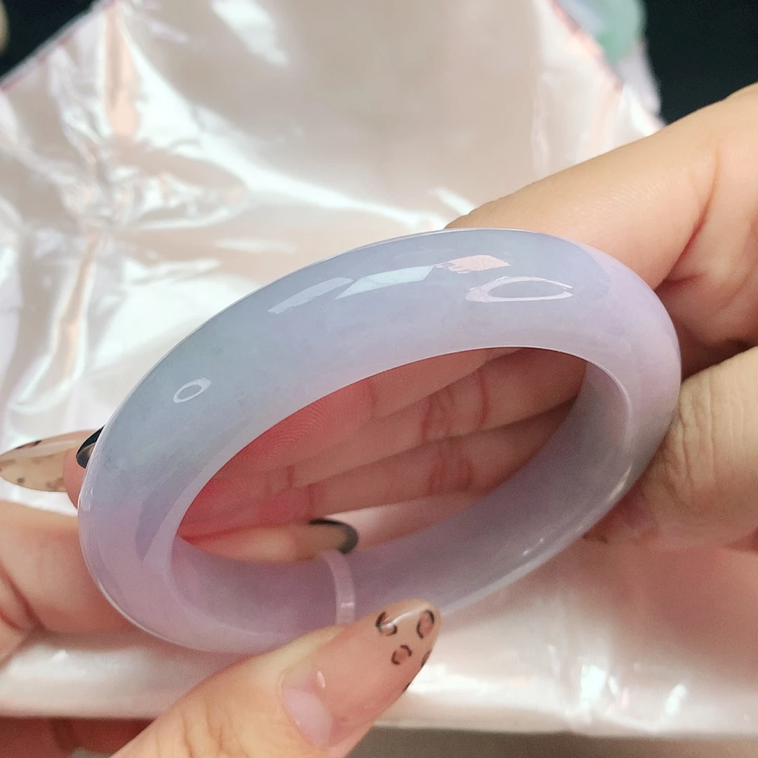 翡翠未镶嵌手镯a1