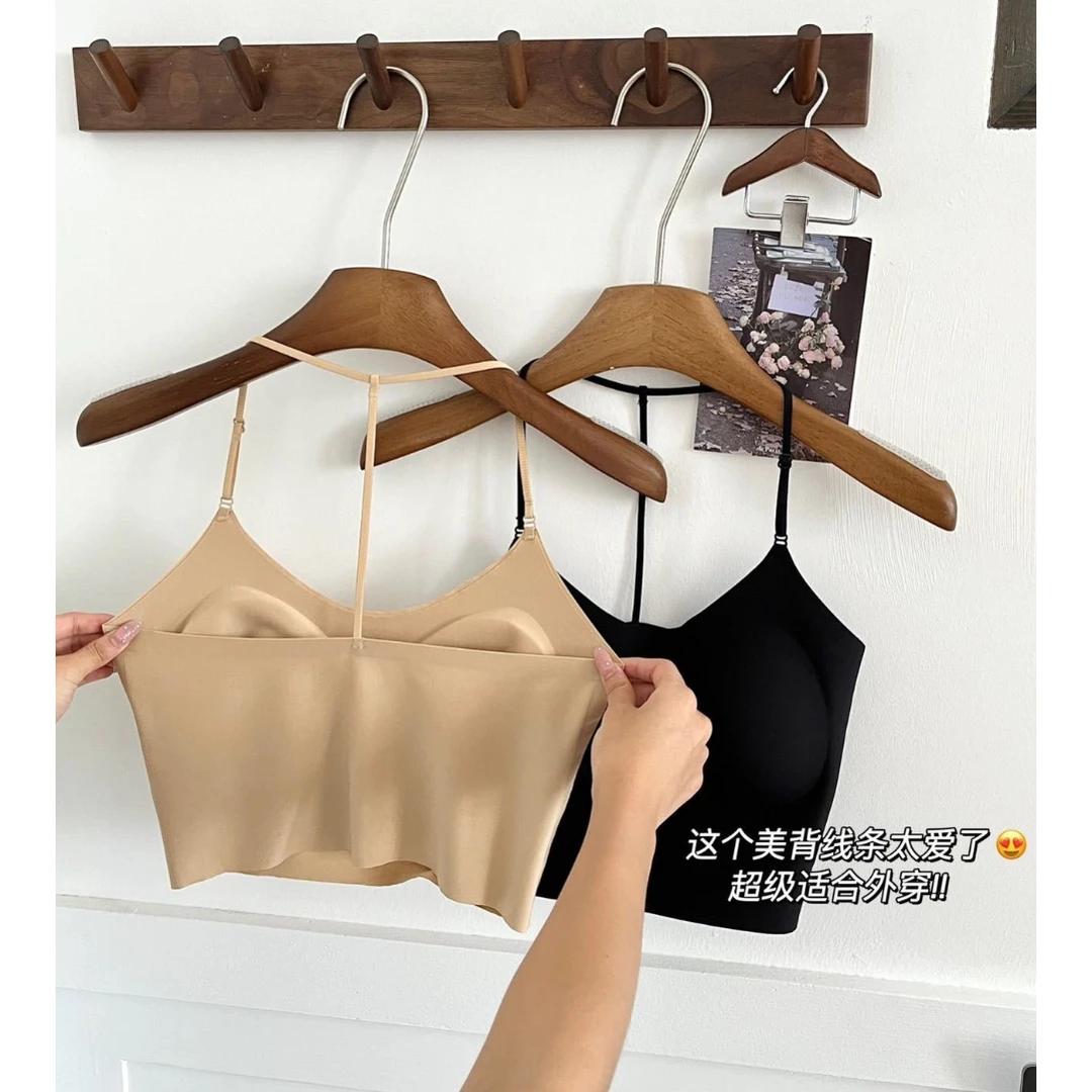 欧洲站时髦夏季新款背心洋气简约风打底小吊带舒适一体杯美背女